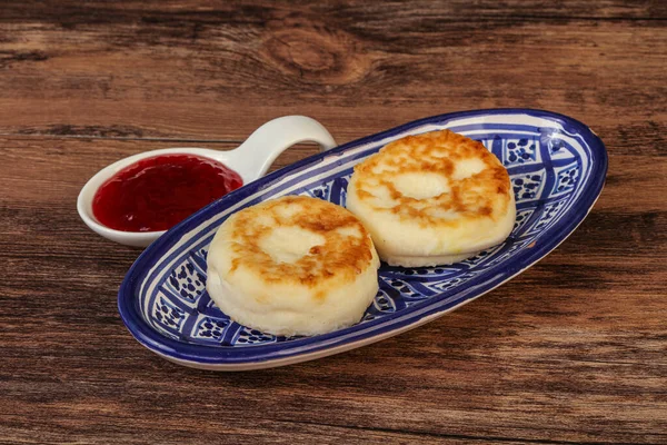 Panqueques Requesón Con Mermelada Fresa Para Desayuno — Foto de Stock