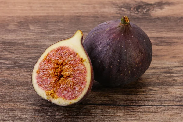 Słodki Fioletowy Plasterek Owoców Figowych — Zdjęcie stockowe