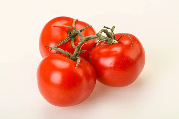 Κόκκινο Φωτεινό Ώριμο Και Γλυκό Κλαδί Ντομάτας — Φωτογραφία Αρχείου