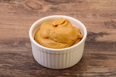 Fıstık ezmeli atıştırmalık