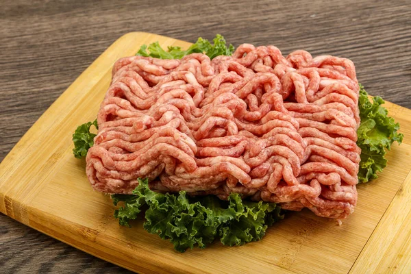 Rauw Varkensgehakt Vlees Overboord Voor Het Koken — Stockfoto
