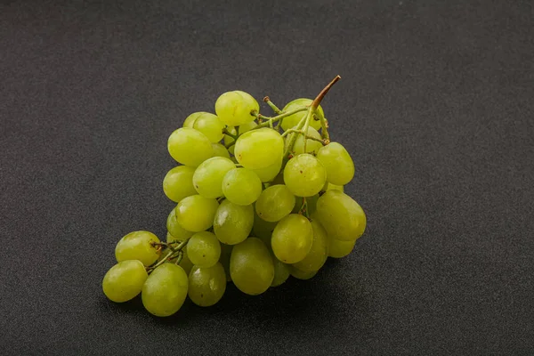 Zoete Smakelijke Rijpe Groene Druiven — Stockfoto