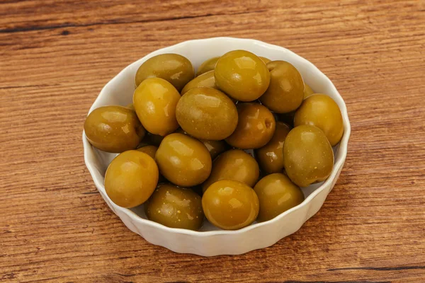 Green Pickled Olives Heap Bowl — Stock Photo, Image