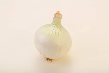 Beyaz olgun tatlı soğan sebzesi yalıtılmış