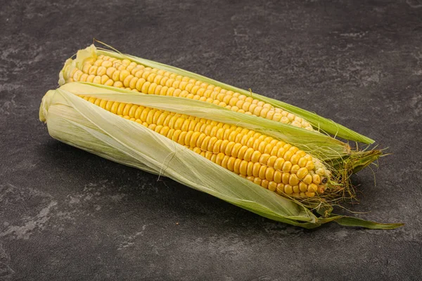 Vegan Cuisine Ripe Sweet Young Corn — Stock Photo, Image