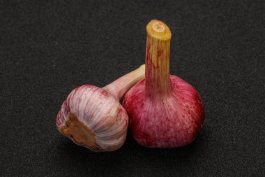 Aroma çeşnisi - pişirmek için taze sarımsak