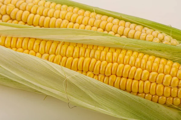 Vegan Cuisine Ripe Sweet Young Corn — Stock Photo, Image