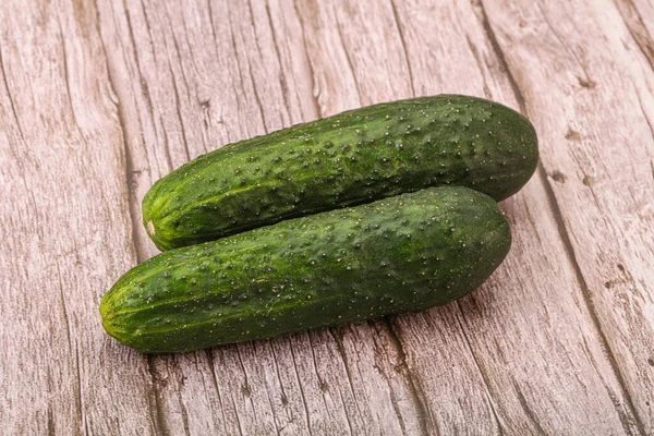 Reife Organische Natürliche Grüne Gurke Isoliert — Stockfoto