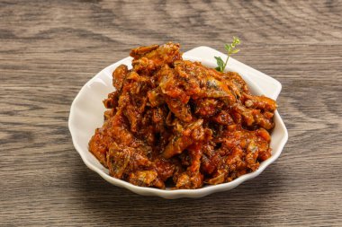 Domates soslu konserve ançüez.