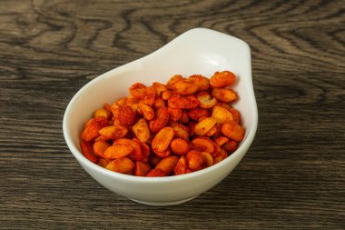 Baharatlı çerez kasede.