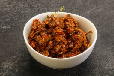 Domates soslu konserve ançüez.