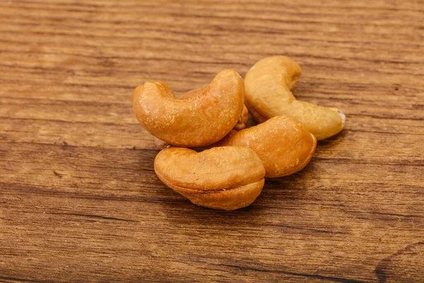 Doğal organik kaju fıstığı yığını.