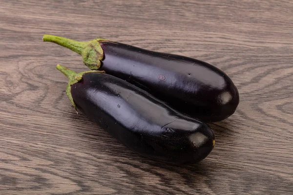 Two Ripe Raw Eggplant Isolated Cooking — Stock Photo, Image