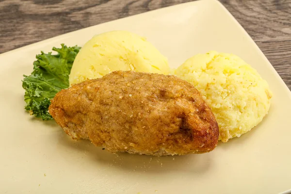 Crispy Chicken Cutlet Minced Meat Mashed Potato — Stock Photo, Image