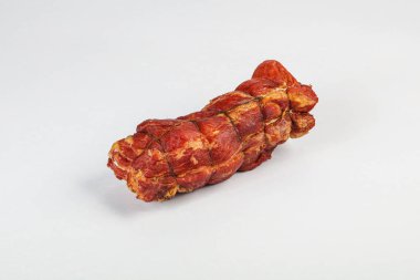 Atıştırmalık olarak nefis füme domuz eti.