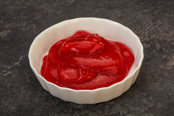 Ketchup Roșii Gustoase Castron — Fotografie, imagine de stoc