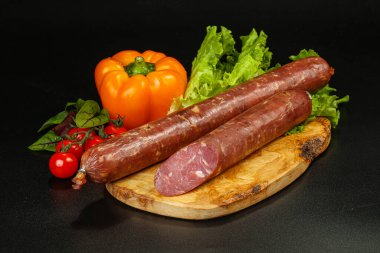 Lezzetli domuz jambonlu sosis.