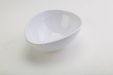 İzole edilmiş servis için beyaz leke kasesi