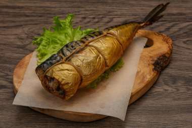 Tütsülenmiş lezzetli uskumru balığı.