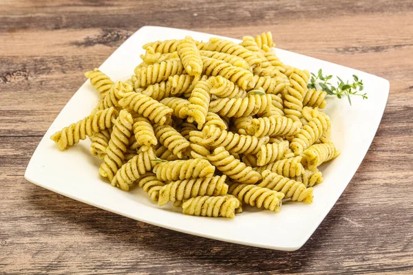 Italian Pasta Fusilli Pesto Sauce — Stock Photo, Image