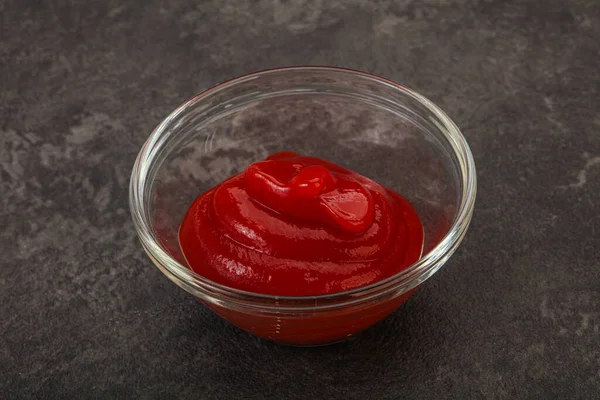 Sabroso Tomate Ketchup Bowl —  Fotos de Stock