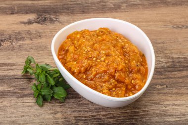 Kafkas mutfağı - Mangal salatası ve ızgara sebze