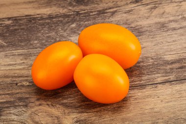 Olgun taze domates yığını.