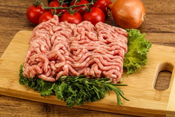 Carne Picada Cerdo Cruda Bordo Para Cocinar — Foto de Stock