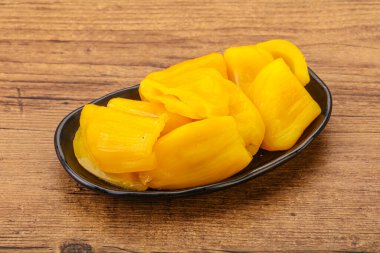 Kasede konserve Jackgruit atıştırmalığı