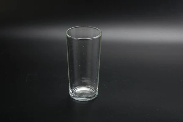 Leeg Glas Voor Wijnstokken Water Geïsoleerd — Stockfoto