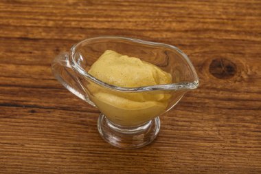 Dijon hardal sosu kaseye.