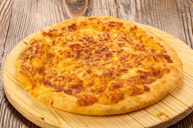 Kafkas peynirli geleneksel Gürcistan mutfağı Khachapuri