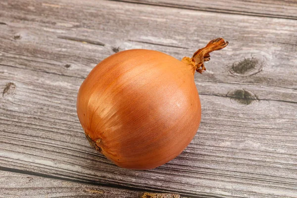 Cebolla Orgánica Natural Madura Amarilla Aislada — Foto de Stock