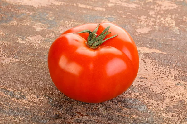 Rote Reife Große Saftige Tomate Isoliert — Stockfoto