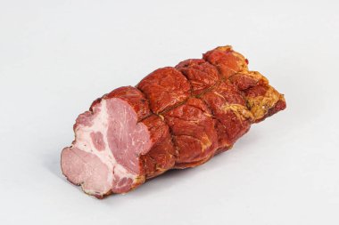 Atıştırmalık olarak nefis füme domuz eti.