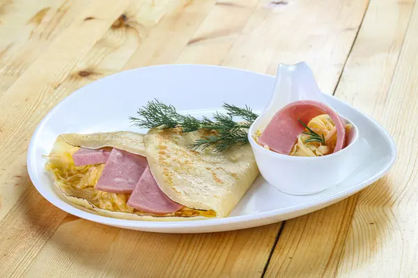 Populaire Pannenkoek Met Ham Kaas — Stockfoto