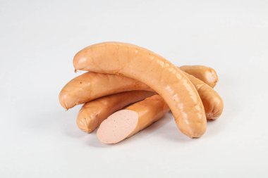 Kıyma ve sosisli, doğal et sosisleri.