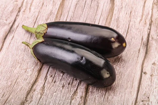 Two Ripe Raw Eggplant Isolated Cooking — Stock Photo, Image