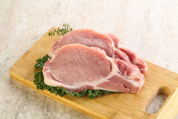 Rohe Schweinelende Zum Kochen Über Bord — Stockfoto