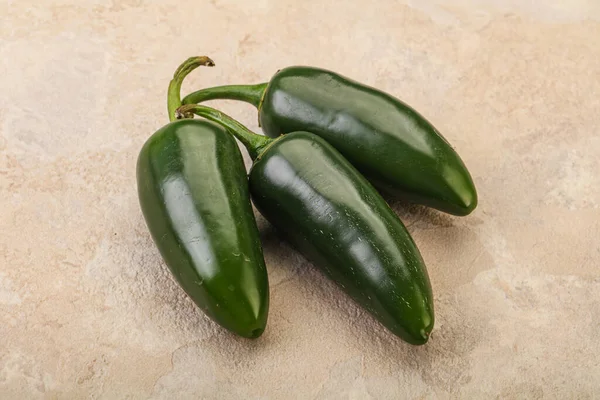 Groene Rauwe Pittige Jalapeno Peper Hoop — Stockfoto