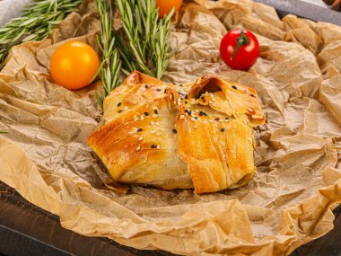 Et ve baharatlı Asya geleneksel pastası