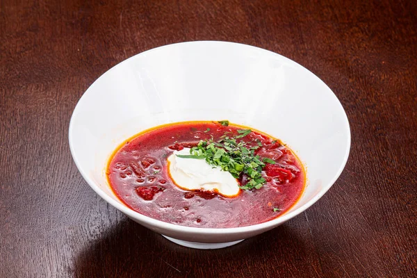 Sopa Borsch Tradicional Russa Com Creme Azedo Ervas — Fotografia de Stock