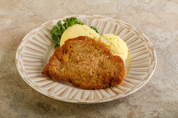 Schnitzel Poitrine Poulet Croustillant Avec Purée Pommes Terre — Photo