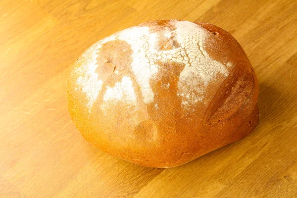 Pão Crosta Cereais Centeio Orgânico Sobre Bordo — Fotografia de Stock