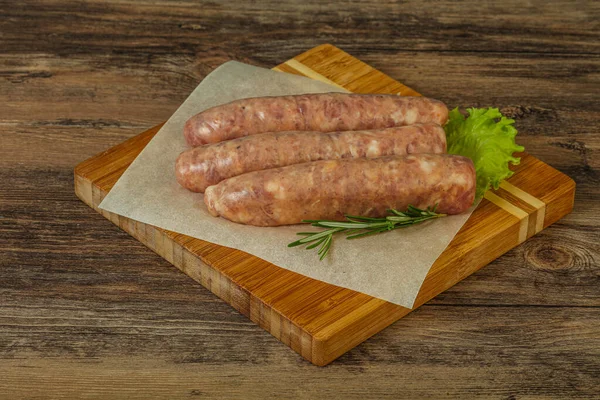 Rohe Wurst Vom Schwein Zum Grillen Mit Rosmarin — Stockfoto