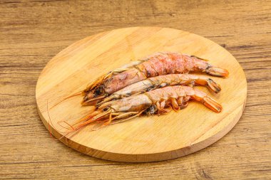 Lezzetli büyük Langoustine deniz ürünleri.