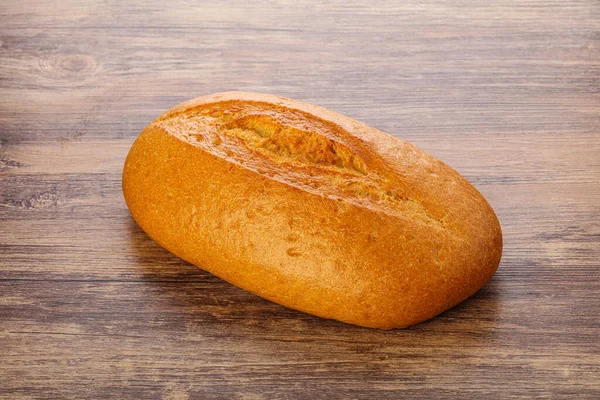 Domácí Kůrka Bílá Chléb Bochník Izolované — Stock fotografie