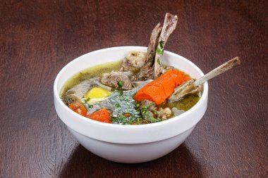 Kafkas mutfağı - kuzu ve sebzeli çorba