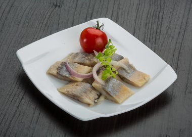 dilimlenmiş ringa balığı