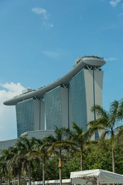 Singapur - 11 Mayıs: marina bay sands resort 11 Mayıs'ta entegre — Stok fotoğraf